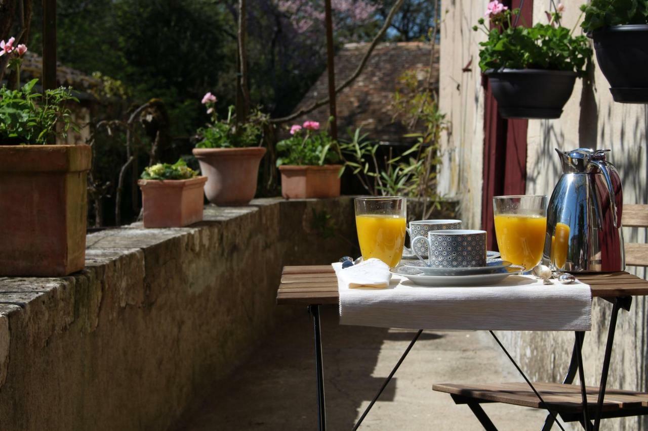 L'Ancien Couvent Cahuzac Bed & Breakfast Bagian luar foto